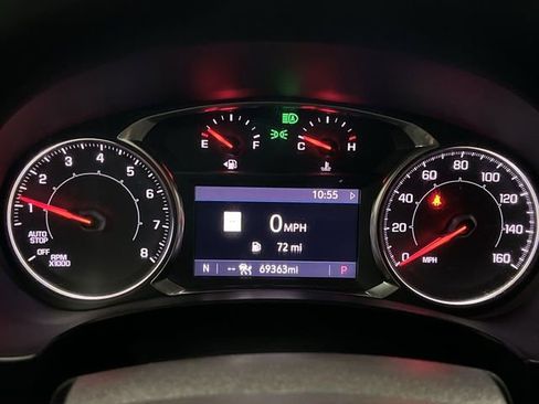 Certified 2022 GMC Terrain AT4 w/ Infotainment Package II AWD/4WD image 11