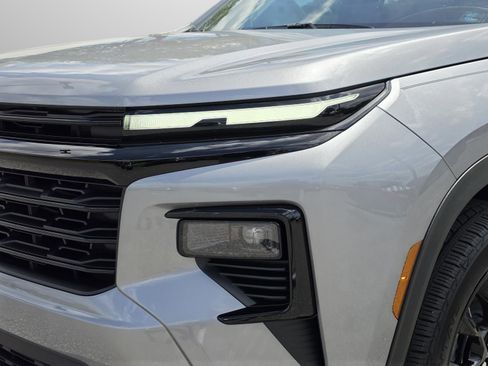 New 2026 Chevrolet Traverse LT FWD image 39