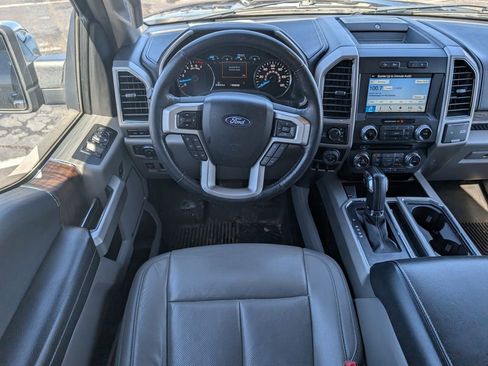 Used 2018 Ford F150 Lariat w/ Equipment Group 502A Luxury image 8
