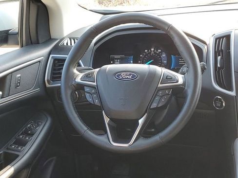 Used 2022 Ford Edge SEL AWD/4WD image 13
