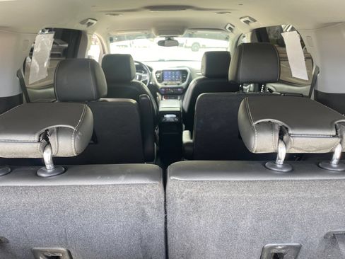 Used 2022 GMC Acadia SLT w/ Elevation Edition FWD image 20