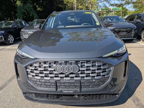 Used 2025 Audi Q5 Premium Plus w/ Premium Plus AWD/4WD image 8