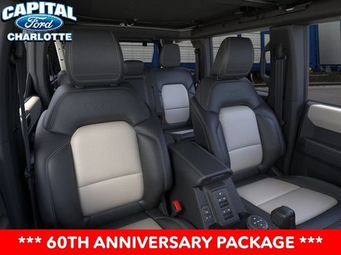New 2026 Ford Bronco Outer Banks w/ Sasquatch Package AWD/4WD image 12