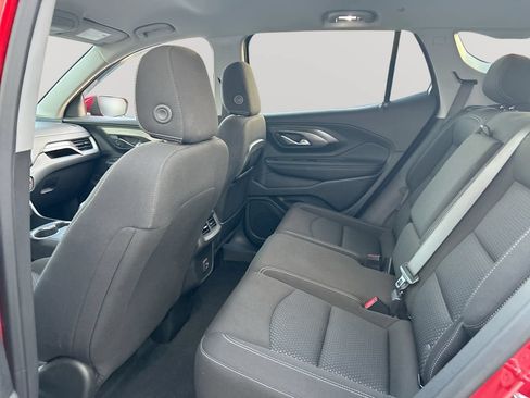 Used 2023 GMC Terrain SLE w/ Driver Convenience Package FWD image 27