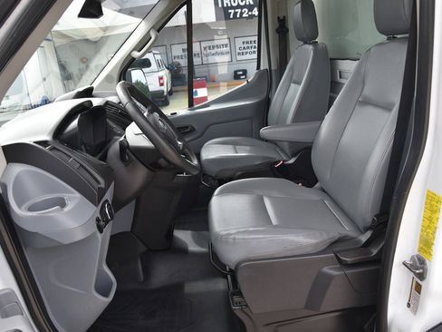 Used 2018 Ford Transit 350 156 DRW RWD image 8