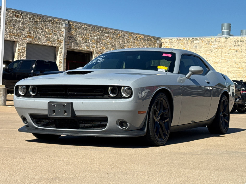 Used 2022 Dodge Challenger GT w/ Blacktop Package RWD image 3