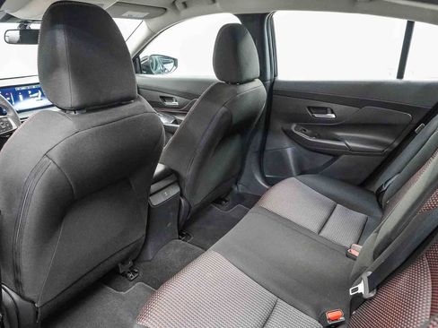 Used 2026 Nissan Sentra SR w/ Floor Mat Package FWD image 18