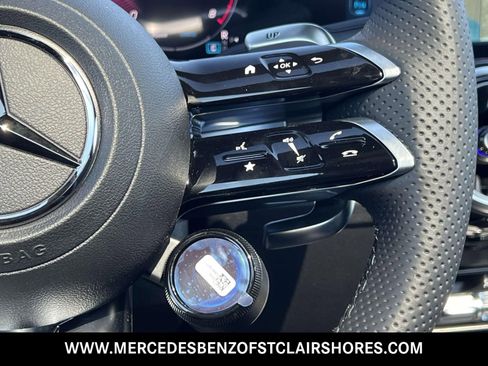 New 2026 Mercedes-Benz GLB 35 AMG 4MATIC image 27