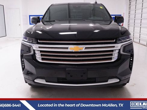 Used 2023 Chevrolet Tahoe High Country RWD image 2