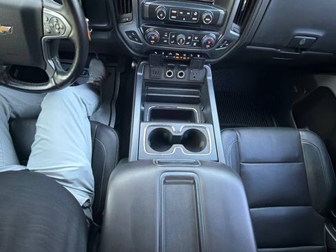 Used 2015 Chevrolet Silverado 2500 LTZ w/ Duramax Plus Package AWD/4WD image 33