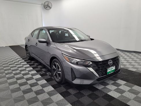 Used 2024 Nissan Sentra SV image 13