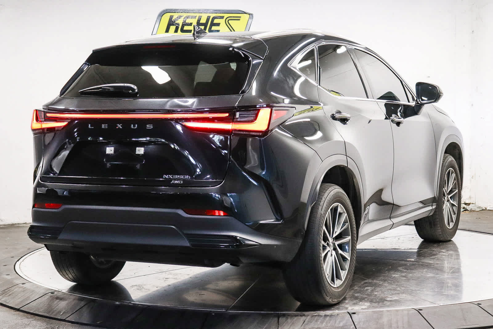Used 2024 Lexus NX 350h AWD w/ Vision Package image 6
