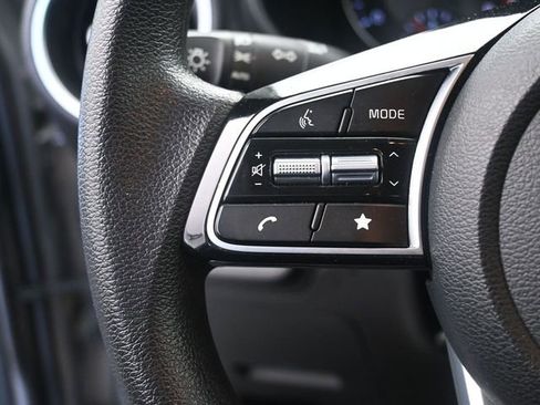 Used 2024 Kia Forte LXS image 28