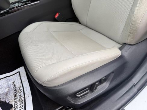 Used 2025 Toyota Camry XLE w/ Premium Package image 26