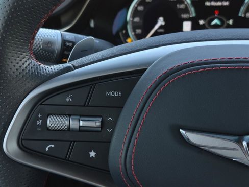 Used 2023 Genesis GV70 3.5T Sport w/ Sport Prestige Package image 17