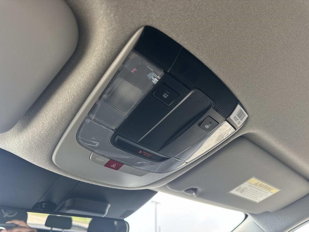 New 2026 Kia Niro Wind FWD image 27