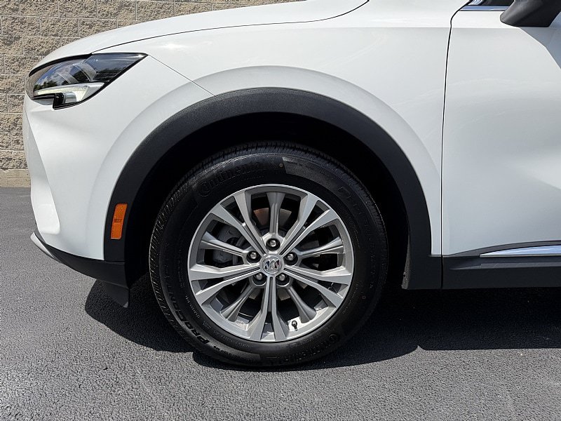 Used 2023 Buick Envision Preferred FWD image 9
