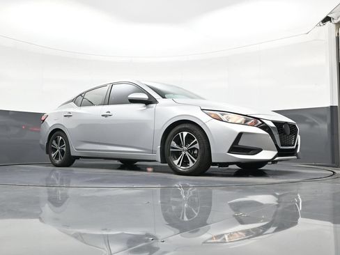 Used 2022 Nissan Sentra SV FWD image 16
