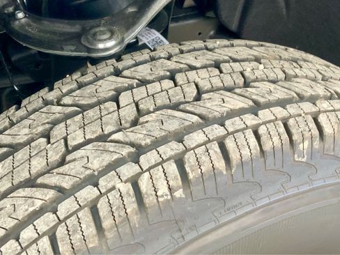 New 2026 Chevrolet Silverado 1500 LT w/ Leather Package image 20