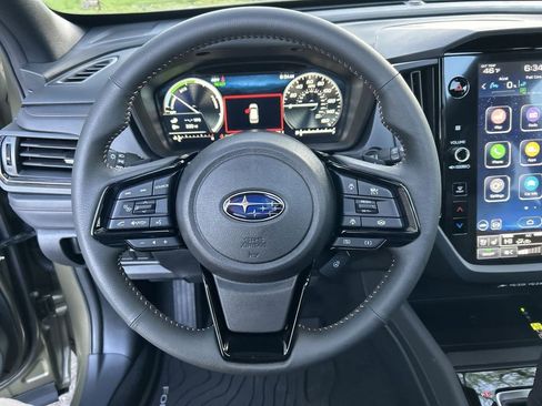 Certified 2025 Subaru Forester Touring AWD/4WD image 18