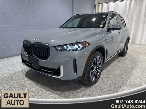 Certified 2025 BMW X5 xDrive40i w/ M Sport Package AWD/4WD image 4
