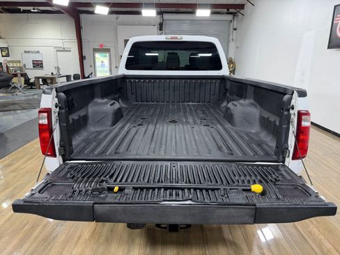 Used 2015 Ford F350 XLT AWD/4WD image 7