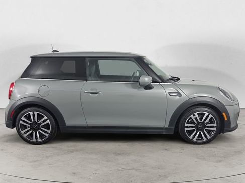 Used 2023 MINI Cooper 2-Door Hardtop FWD image 6