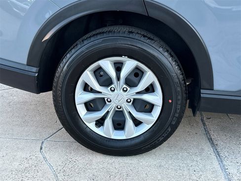 Certified 2025 Honda CR-V LX image 5