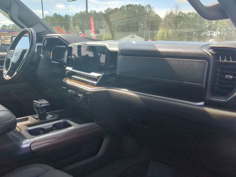 Used 2022 Chevrolet Silverado 1500 RST w/ Z71 Off-Road Package image 27