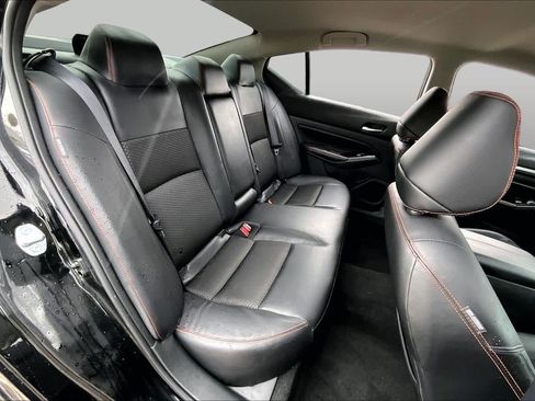 Certified 2025 Nissan Altima 2.5 SR FWD image 20