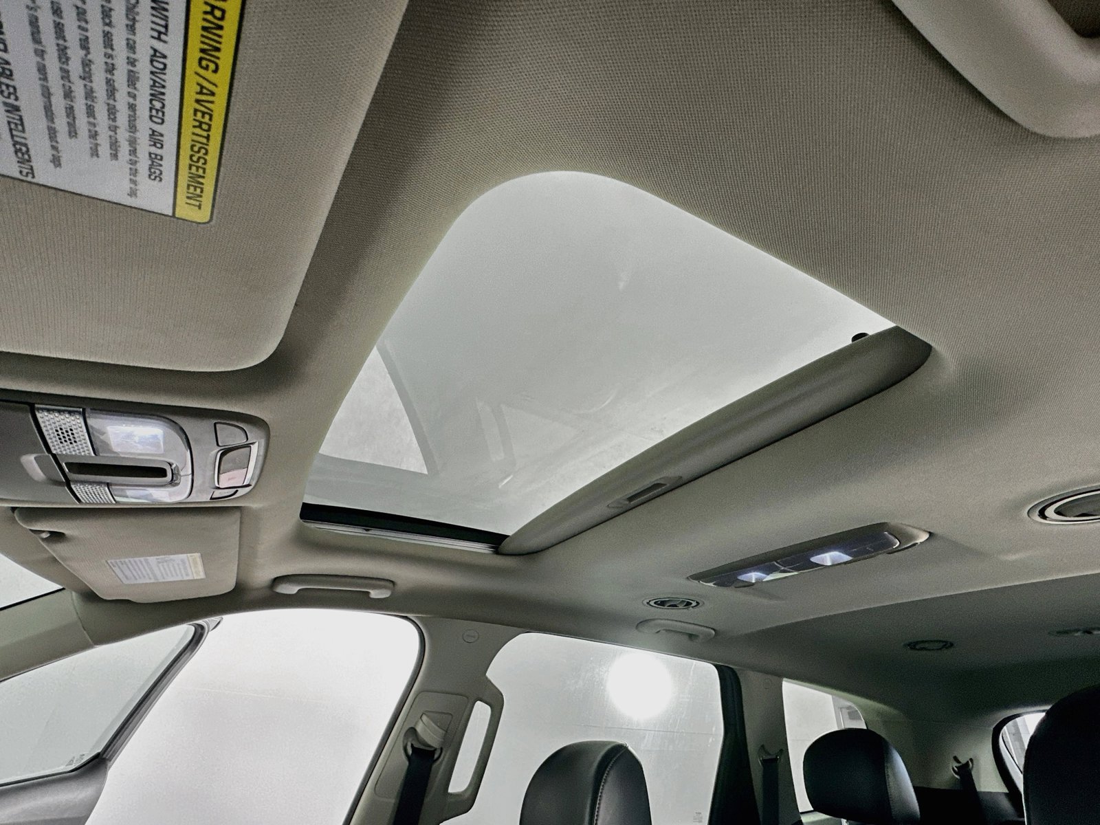 Used 2025 Kia Telluride S FWD image 23