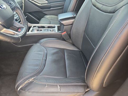 Used 2020 Ford Explorer ST w/ Premium Technology Package AWD/4WD image 15