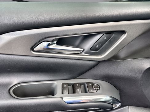 New 2026 Chevrolet Traverse LT w/ Midnight/Sport Edition AWD/4WD image 21