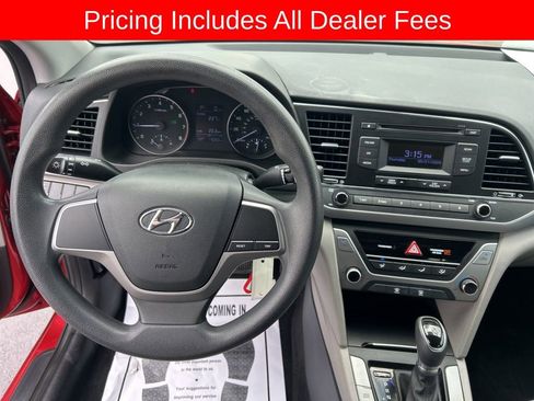 Used 2017 Hyundai Elantra SE FWD image 5