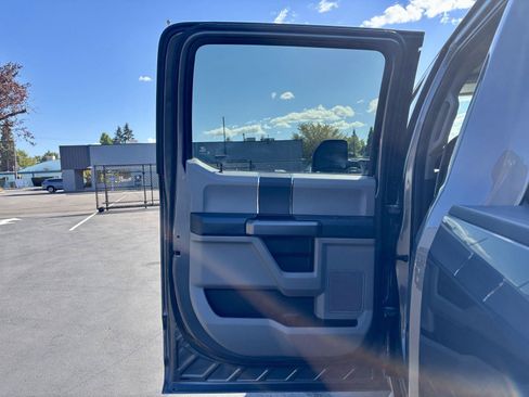 Used 2022 Ford F350 XLT w/ XLT Value Package AWD/4WD image 15