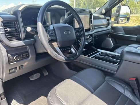Used 2026 Ford F350 Platinum AWD/4WD image 13
