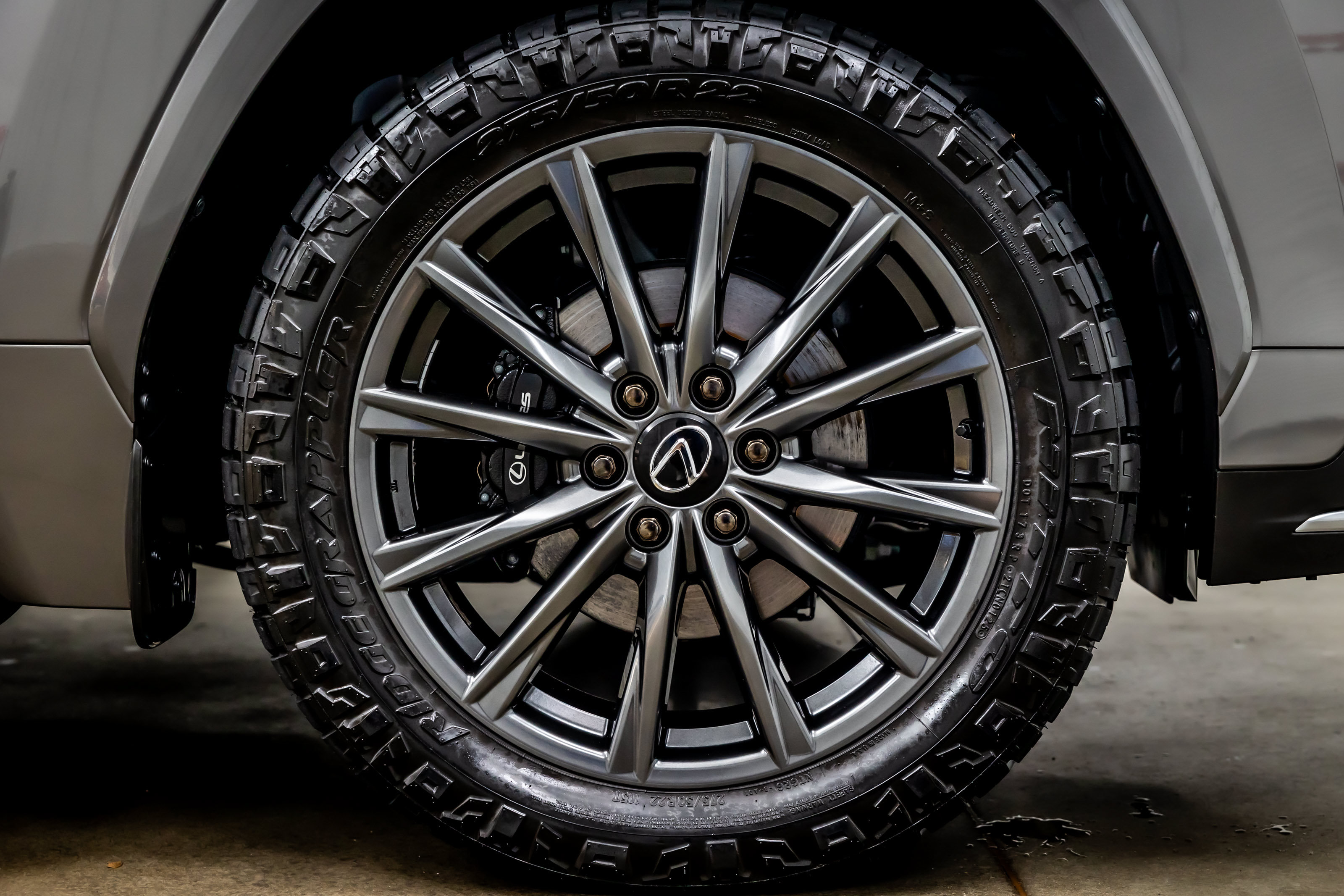 Used 2024 Lexus LX 600 F Sport AWD/4WD image 39