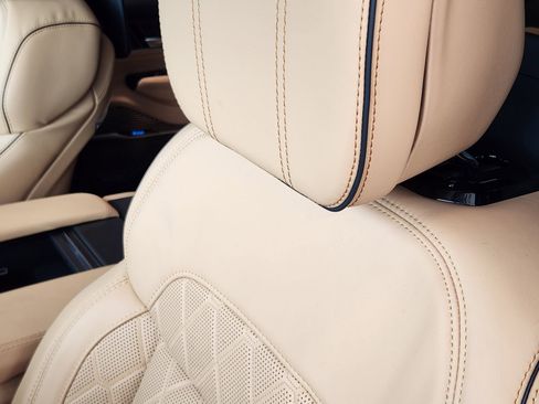 New 2026 Jeep Grand Wagoneer Summit AWD/4WD image 13