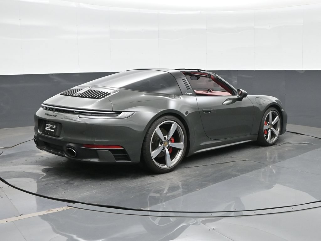 Certified 2021 Porsche 911 Targa 4S AWD/4WD image 7