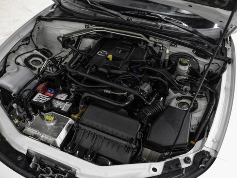 Used 2013 MAZDA MX-5 Miata Sport RWD image 31