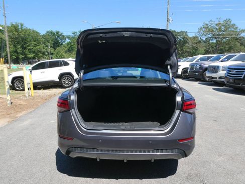 Used 2021 Nissan Sentra SV FWD image 7