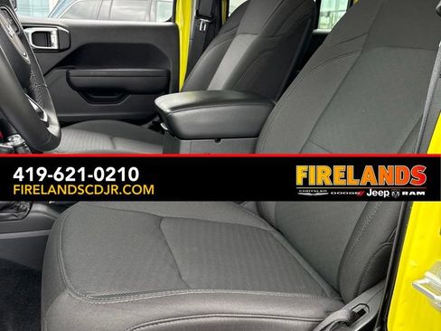 Used 2022 Jeep Wrangler Unlimited Sport AWD/4WD image 13