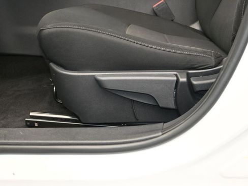 Used 2024 Nissan Sentra SV FWD image 20