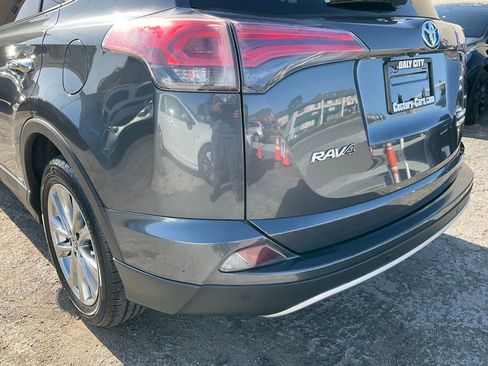 Used 2018 Toyota RAV4 Limited w/ Carpet Mat Package AWD/4WD image 85