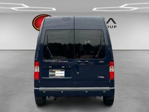 Used 2011 Ford Transit Connect XLT Premium image 4