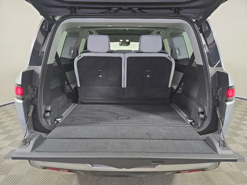 Used 2024 Rivian R1S Adventure AWD/4WD image 15