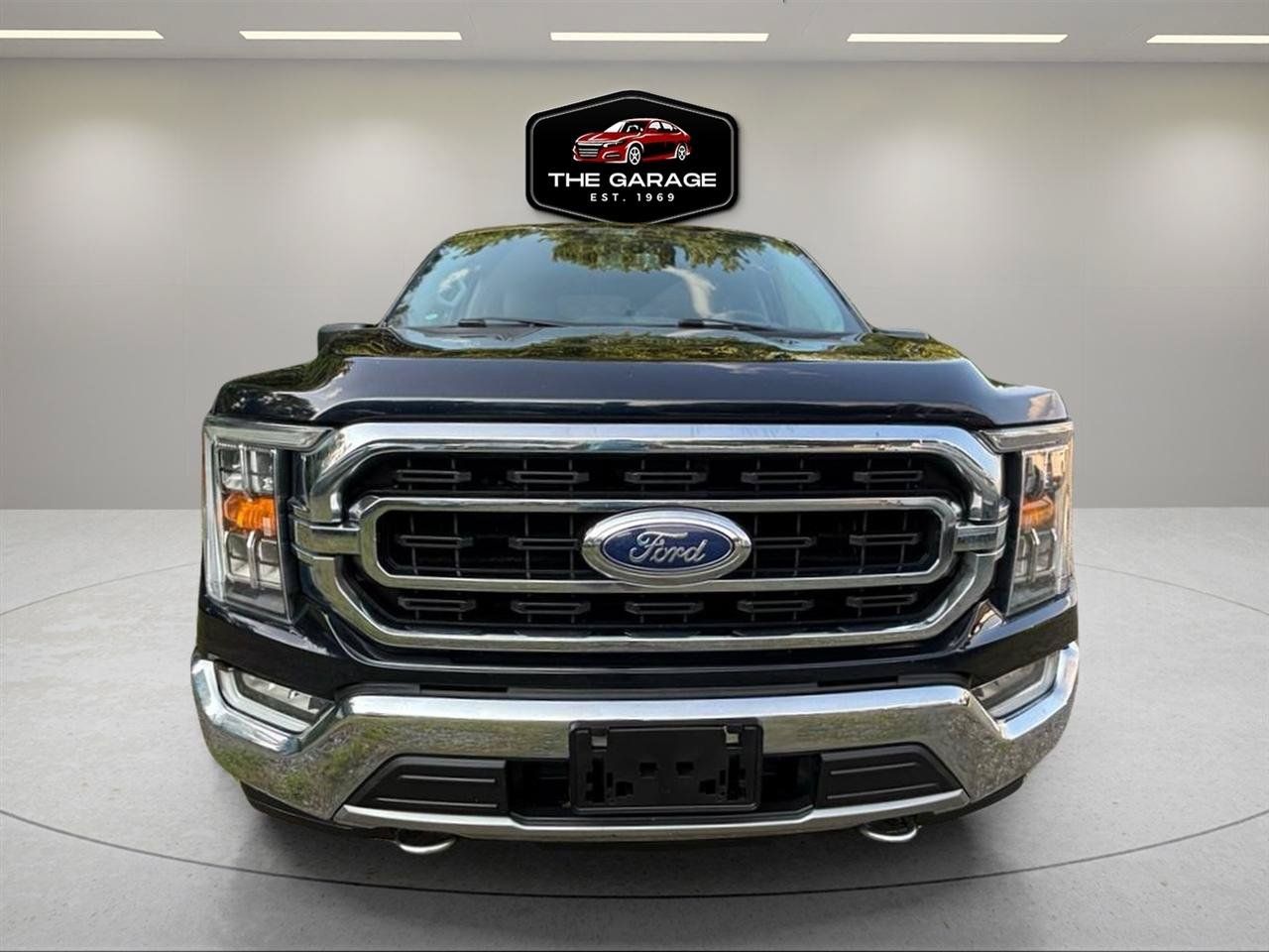 Used 2021 Ford F150 XLT w/ Equipment Group 302A High AWD/4WD image 8