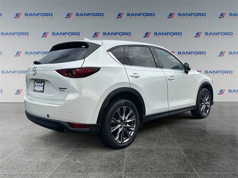 Used 2021 MAZDA CX-5 Signature image 5