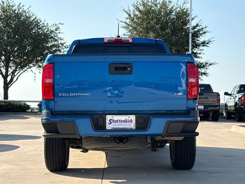 Used 2022 Chevrolet Colorado LT w/ LT Convenience Package RWD image 7
