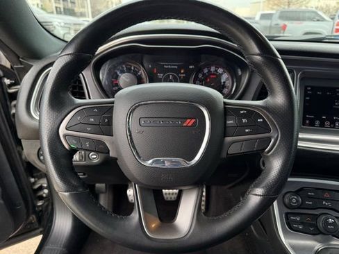 Used 2019 Dodge Challenger R/T w/ Blacktop Package image 13